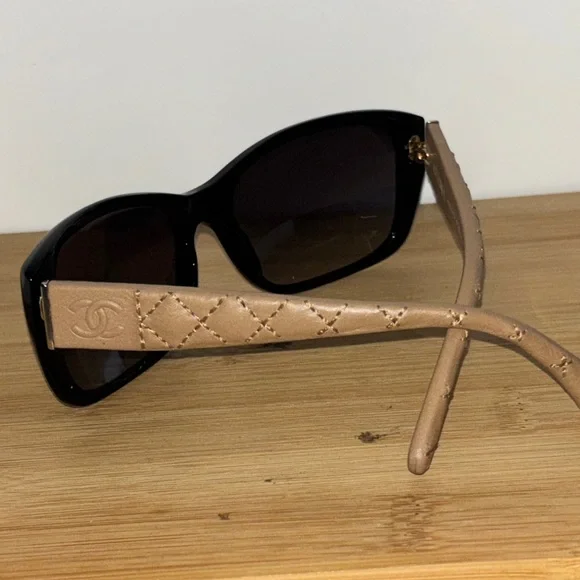 CHANEL Black Frame Leather Quilted Arms Sunglasses